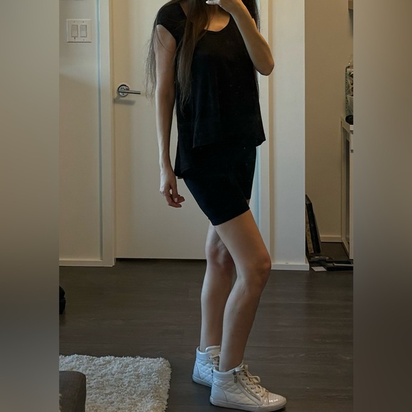 Aline short sleeve high low tee - Picture 4 of 4